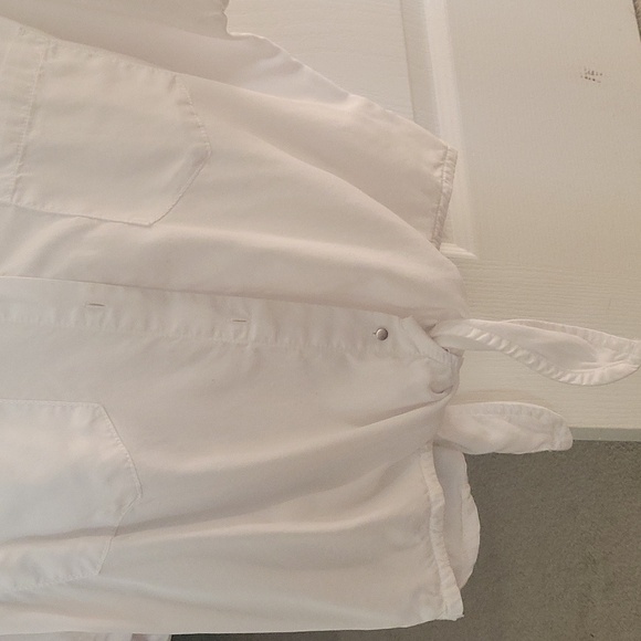 DD77 White Shirt - Picture 2 of 3